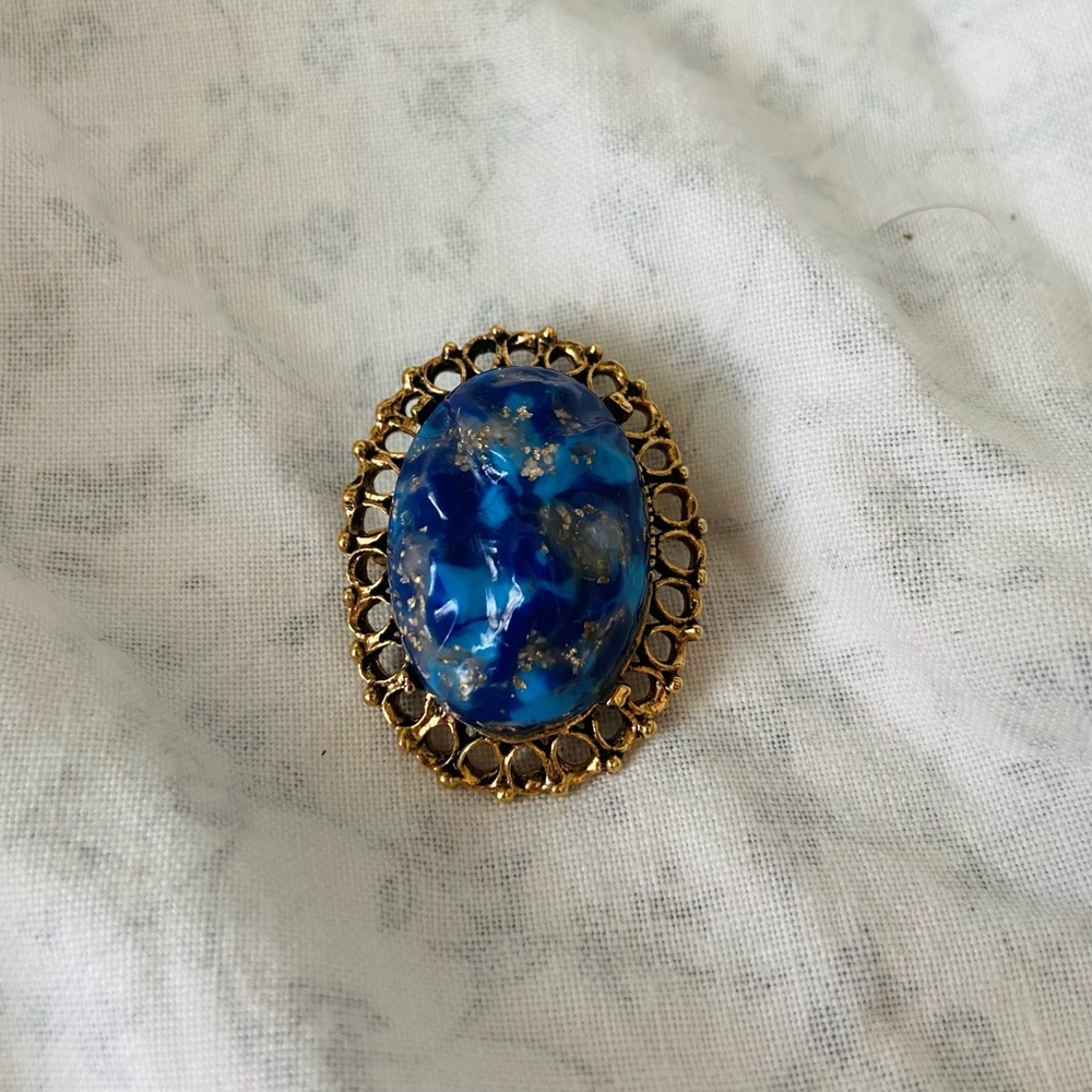 Vintage Blue and Gold Brooch